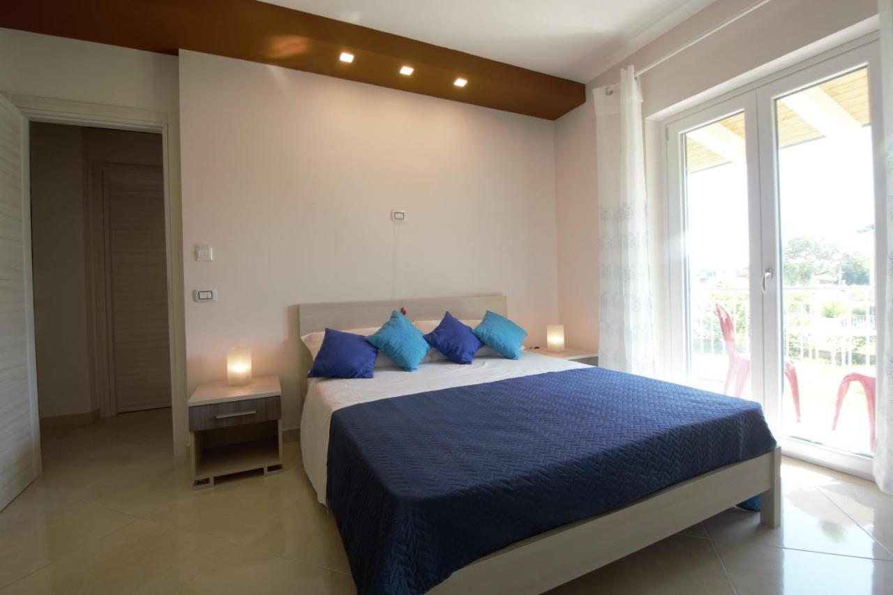 Askia Rooms & Breakfast Ашеа Экстерьер фото