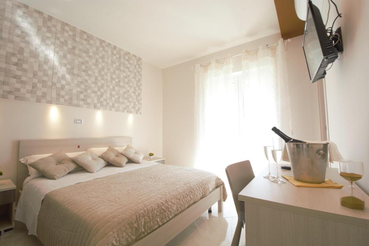 Askia Rooms & Breakfast Ашеа Экстерьер фото