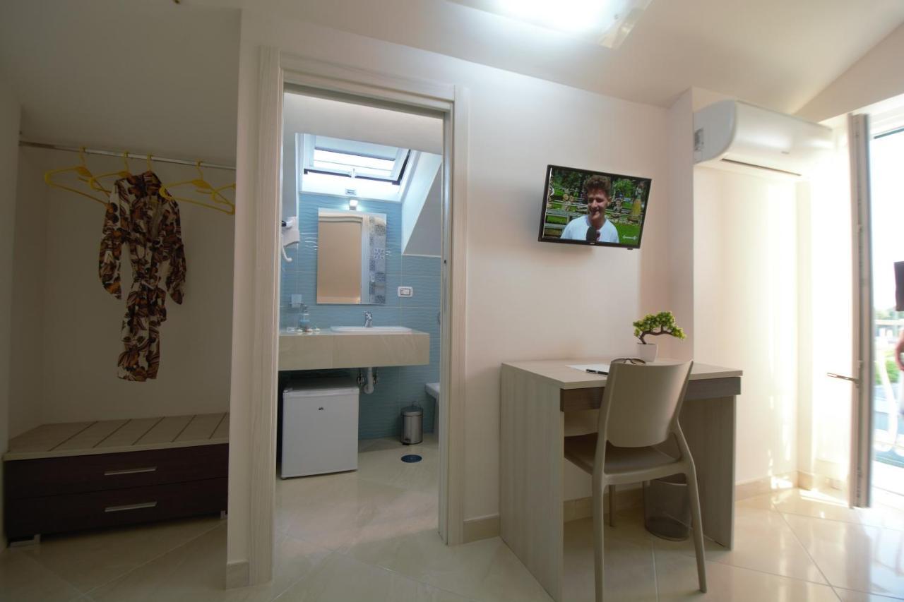 Askia Rooms & Breakfast Ашеа Экстерьер фото